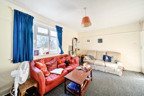 2 bedroom apartment for sale, Station Parade, Whitchurch Lane, Edgware