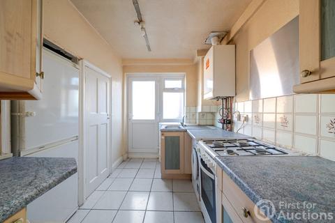 2 bedroom apartment for sale, Station Parade, Whitchurch Lane, Edgware
