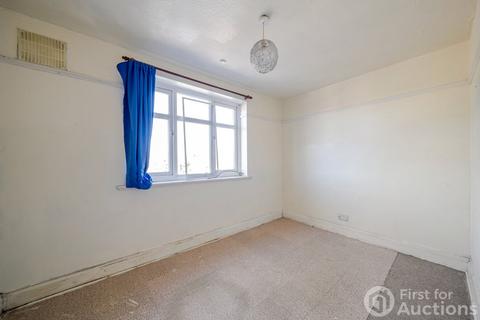 2 bedroom apartment for sale, Station Parade, Whitchurch Lane, Edgware