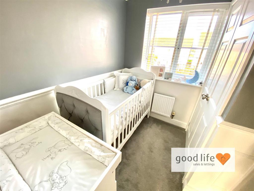 20241112 132044268 i OS56halesworthdrive.jpg
