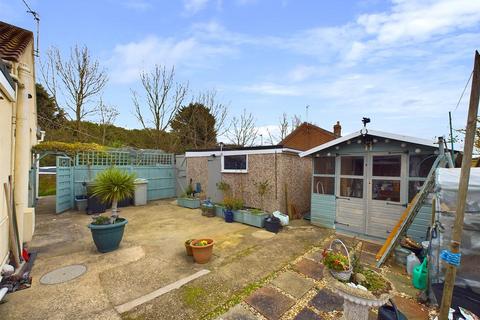 2 bedroom semi-detached bungalow for sale, Lindum Terrace, Quebec Road, Mablethorpe LN12