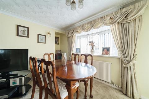 2 bedroom end of terrace house for sale, Llangyfelach Road, Treboeth, Swansea