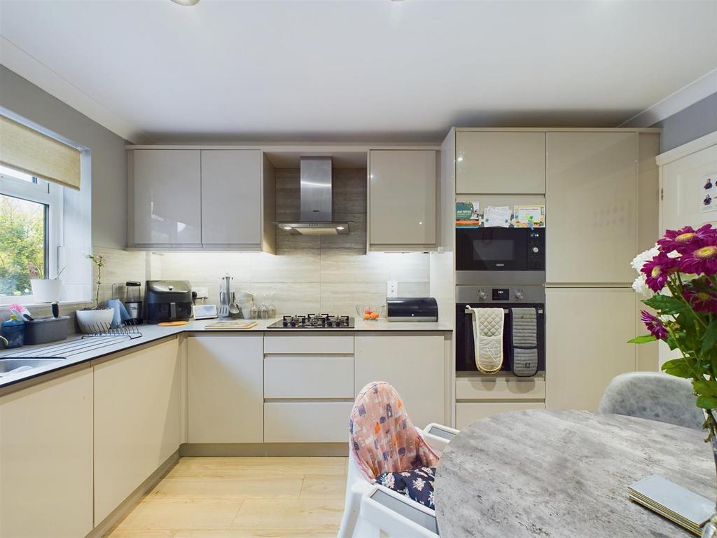 Refitted dining kitchen.