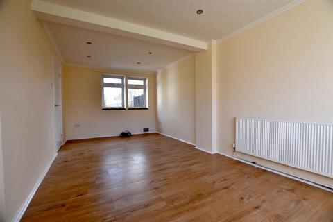 2 bedroom house to rent, Staplehurst Road, Reigate