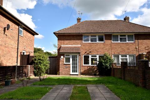 2 bedroom house to rent, Staplehurst Road, Reigate