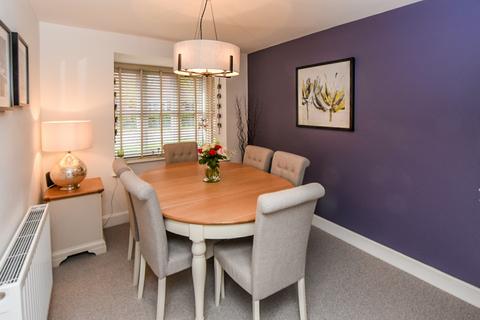 4 bedroom detached house for sale, Britten Crescent, Moulton