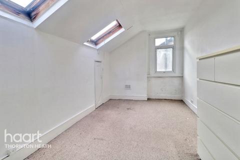 2 bedroom apartment for sale, Grange Park Road, Thornton Heath