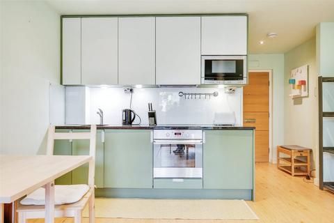 Studio for sale, Heritage Avenue, Beaufort Park, Colindale, NW9