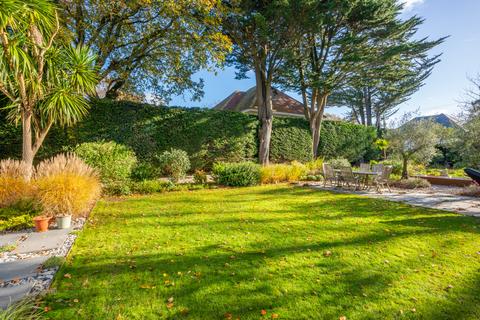 21 Dunkeld Road, Bournemouth, BH3 7EN