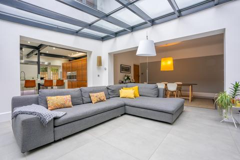 21 Dunkeld Road, Bournemouth, BH3 7EN