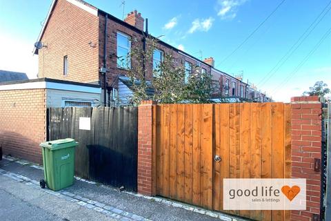 2 bedroom semi-detached house for sale, Laindon Avenue, Sunderland SR6