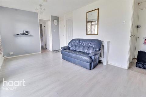 2 bedroom flat to rent, Lodge Hill Lane, ROCHESTER