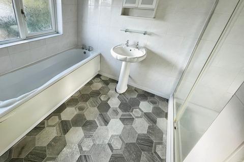 28 Comsey Road, Birmingham, B43 7RG