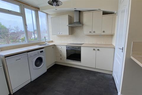 2 bedroom apartment to rent, Greyfriars Court, Radford CV6