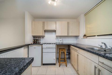 1 bedroom flat to rent, Thomas More Street, London E1W