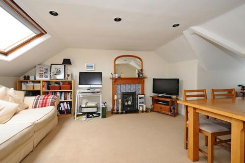 1 bedroom flat to rent, Lysias Road Balham SW12