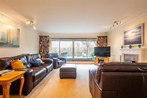 4 bedroom penthouse for sale, 5 Southbourne Court, Drury Lane, Dore, S17 3GG