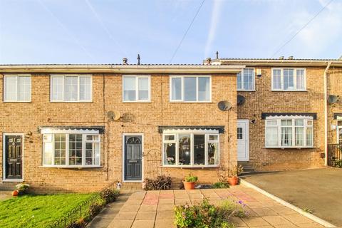 3 bedroom terraced house for sale, Southdale Road, Ossett WF5