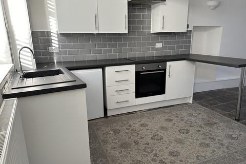 106 Cyfyng Road, Ystalyfera, Swansea, SA9 2BT