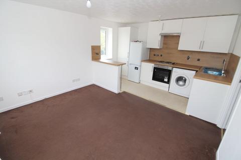 1 bedroom flat for sale, Tenterden Crescent