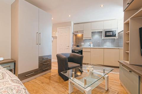 undefined, Apt 3, Eagle House, Blackfriars Road M3
