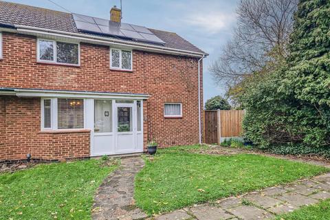 3 bedroom semi-detached house for sale, Appletree Close, Southend-on-Sea SS2