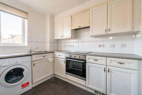 2 bedroom flat for sale, Langbourne Place,, Canary Wharf, London, E14