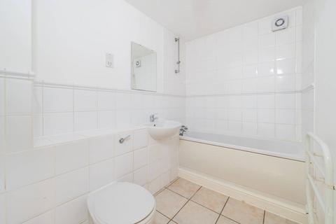 2 bedroom flat for sale, Langbourne Place,, Canary Wharf, London, E14