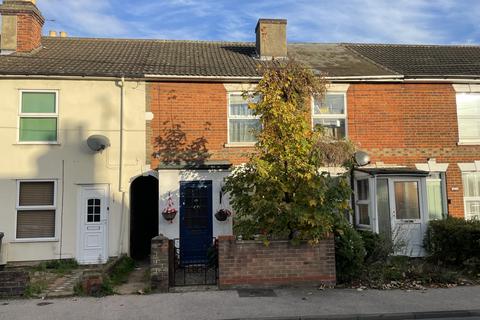 3 bedroom terraced house to rent, Spring Road, Ipswich IP4