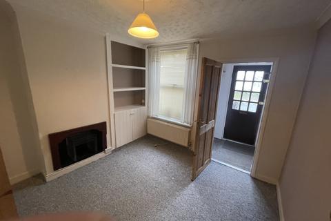 3 bedroom terraced house to rent, Spring Road, Ipswich IP4