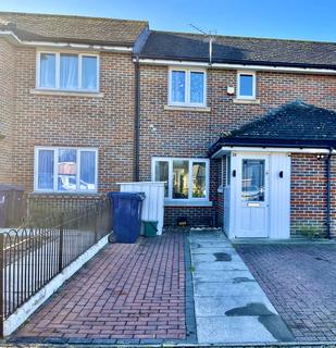 3 bedroom terraced house for sale, Cookham Close, Southall, Greater London, UB2