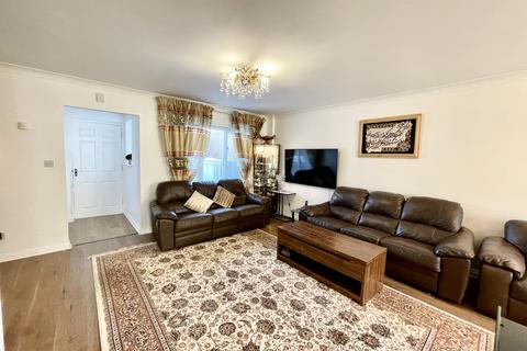 undefined, Cookham Close, Southall, Greater London, UB2