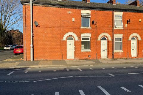 2 bedroom terraced house to rent, Manchester M9