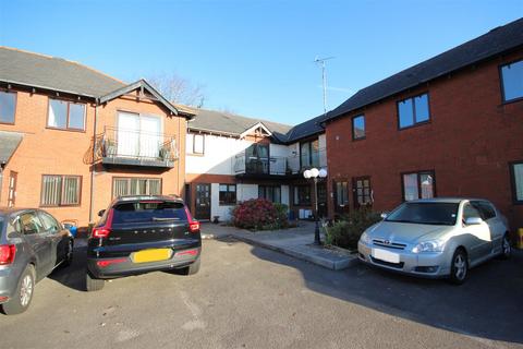 2 bedroom maisonette for sale, Tyn-Y-Pwll Road, Cardiff