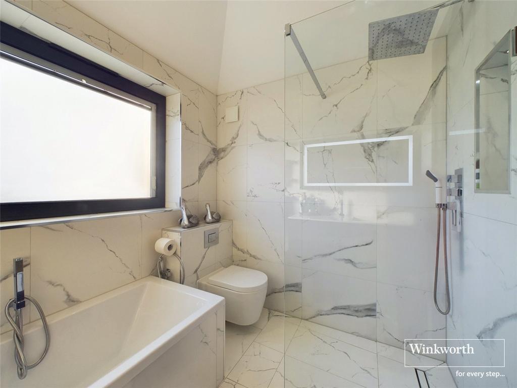 Ensuite