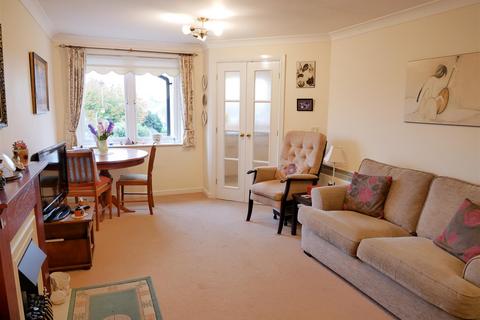 1 bedroom flat for sale, Penn Court, Oxford Road, Calne