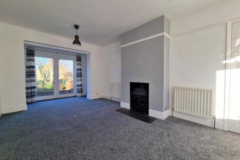 undefined, Roxholme Grove, Leeds LS7