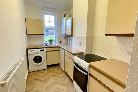 2 bedroom retirement property for sale, Deganwy Road, Llanrhos, Llandudno