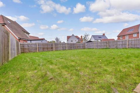 4 bedroom detached house for sale, Cornflower Drive, Marden, Tonbridge, Kent