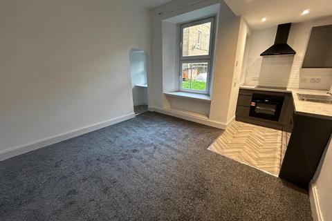 1 bedroom flat to rent, Cunningham Street, ,