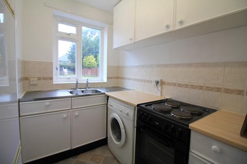 2 bedroom ground floor flat to rent, Peckover Road, Norwich NR4