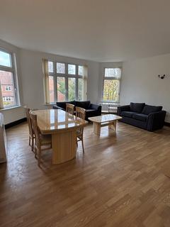 2 bedroom flat to rent, Portland Road, Birmingham B16