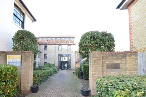 2 bedroom retirement property to rent, Albion Court, Queen Street, CM2