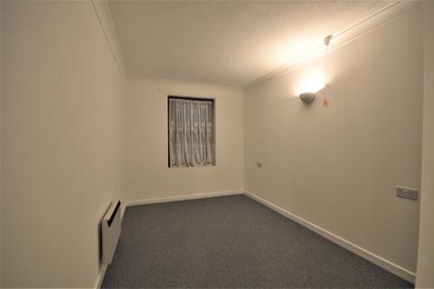 2 bedroom retirement property to rent, Albion Court, Queen Street, CM2