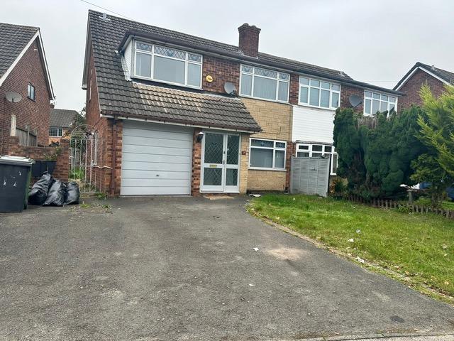 3 Bedroom Semi Detached for Rent