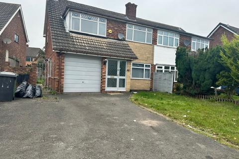 3 bedroom semi-detached house to rent, 19 Sherbourne Avenue, CV10