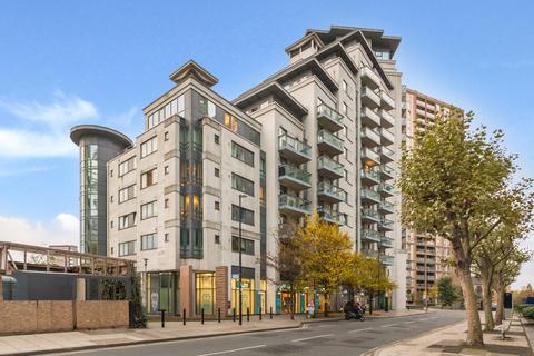 2 bedroom flat for sale, City Tower, 3 Limeharbour, London