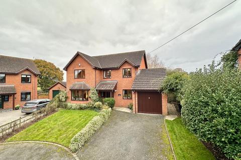 4 bedroom detached house for sale, Gosmore Road, Clehonger, Hereford, HR2