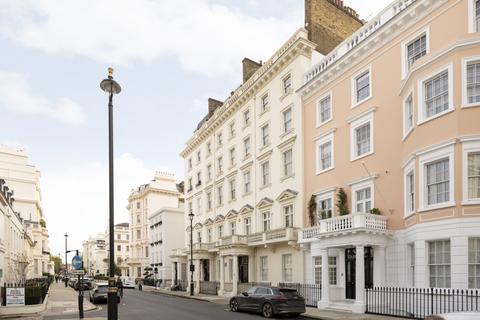 3, 2 - 3 Lyall Street, London, SW1X 8DW
