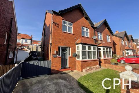 3 bedroom semi-detached house for sale, Peasholm Gardens, Scarborough, YO12